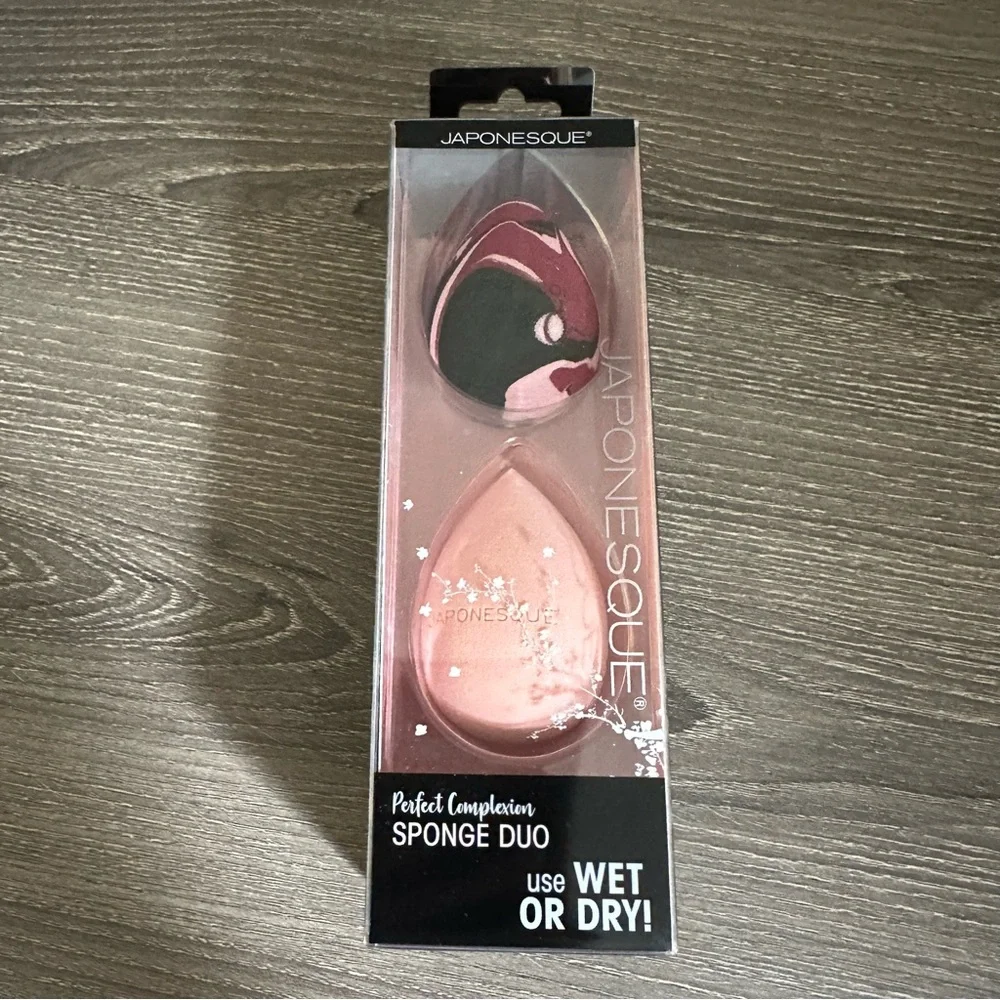 Japonesque Perfect Complexion Sponge Duo